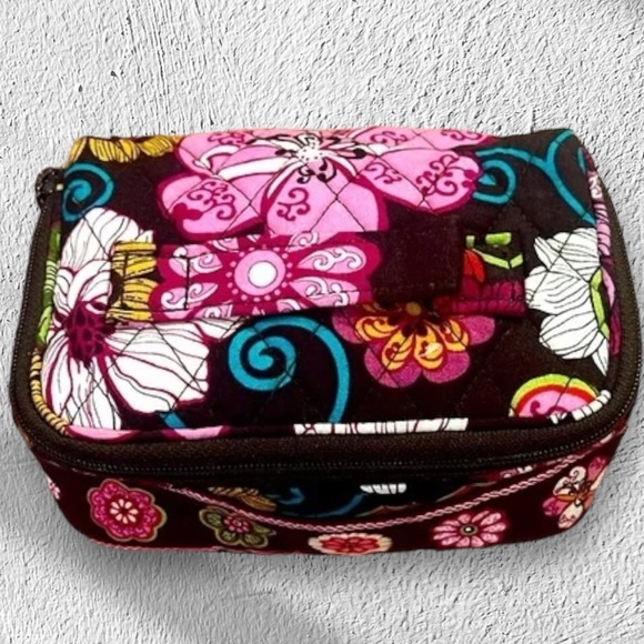Vera Bradley Jewelry - RETIRED Vera Bradley Mod Pink ❤️❤️ Jewelry Case Pockets Compartments
